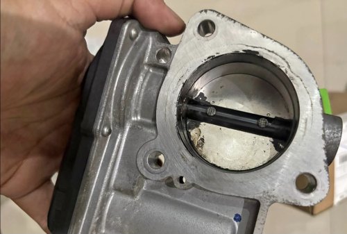 RPM Mobil Tidak Stabil Saat Idle, Throttle Body Perlu Diperiksa