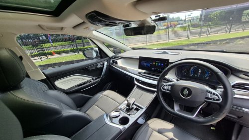 Senyaman Ini Aletra L8, MPV Listrik China dari Brand Indonesia