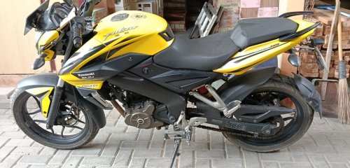 Kawasaki, Sudah Murah, Harga Motor Bekas Kawasaki Bajaj Pulsar 200NS Tinggal Segini