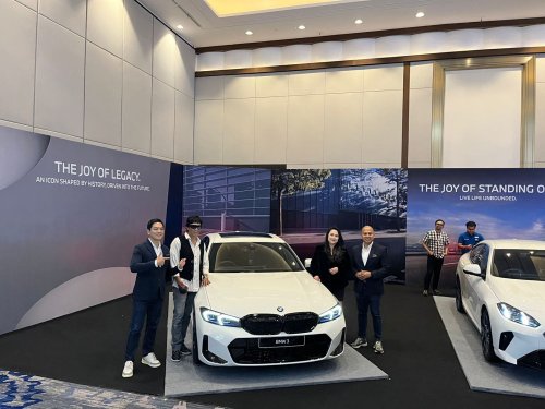 BMW, BMW Bawa 80 Mobil ke Festival of JOY, Bisa Dicoba Langsung