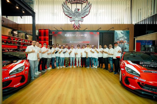 Keluar Zona Aman, Pecinta Harley-Davison Bentuk Tim Balap Mobil Hogers Indonesia Motorsport