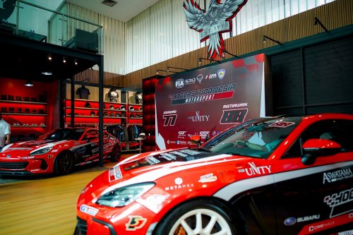 Keluar Zona Aman, Pecinta Harley-Davison Bentuk Tim Balap Mobil Hogers Indonesia Motorsport