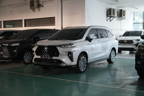 Toyota, Intip Interior Toyota Veloz Hybrid Tipe V, Enggak Terasa Kosongan