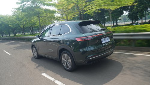 Pedal Gas Diinjak Dalam, Sekencang Ini Lari Geely Starray EM-i