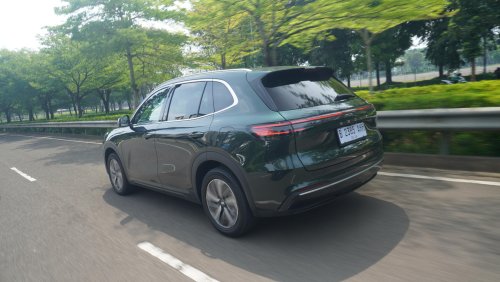 Geely, Pedal Gas Diinjak Dalam, Sekencang Ini Lari Geely Starray EM-i