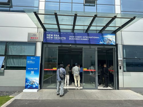 Melihat Chery Super Factory di Wuhu, Pekerjanya Kebanyakan Robot