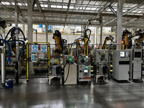 Melihat Chery Super Factory di Wuhu, Pekerjanya Kebanyakan Robot