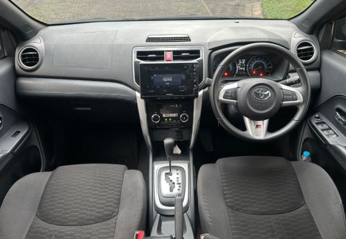 Toyota, Toyota Rush, Mobil Bekas Toyota Rush 1.5 GR Sport AT 2024, Segini Harganya Sekarang