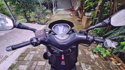 Banyak yang Enggak Sadar, Ini Dua Penyebab Setang Motor Matic Miring