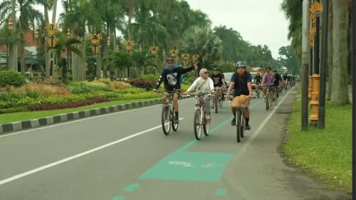 Tak Ada Ampun, Mobil-Motor Parkir Seenaknya di Malang Terancam Denda Ratusan RIbu