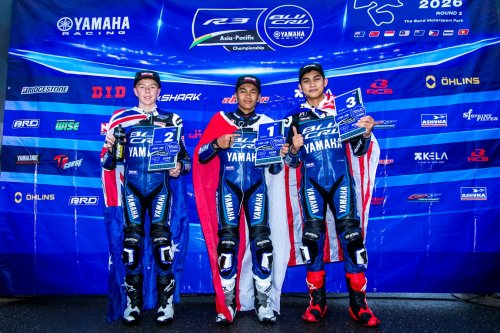 Pembalap 13 Tahun Asal Indonesia Juara di Yamaha R3 BLU CRU Asia-Pacifik