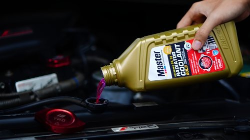 Mobil Listrik dan Hybrid Butuh Coolant Khusus, Ini Risikonya Kalau Salah Pilih