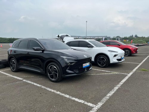 Mobil Listrik dan Hybrid Butuh Coolant Khusus, Ini Risikonya Kalau Salah Pilih