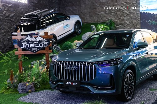 Paviliun OMODA & JAECOO Curi Perhatian di China, Pamer Teknologi Hingga Robot Pintar