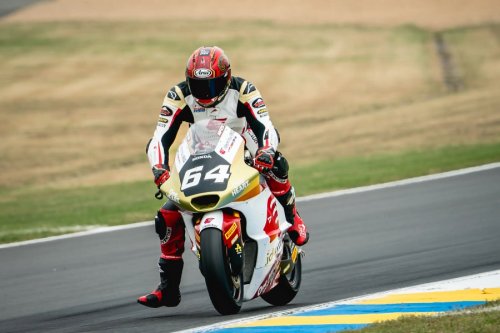 Moto2 Prancis Diwarnai Red Flag, Mario Aji Berhasil Finis Meski Posisi Segini