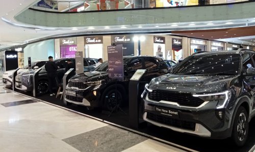 Kia Serbu Mal se-Indonesia, Carens sampai EV9 Diajak Mejeng