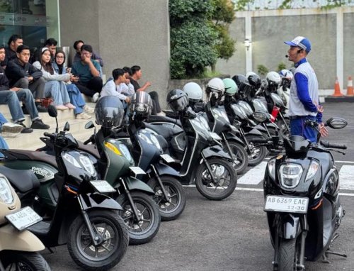 Kalcer Bro! Astra Motor Yogyakarta Ajak Komunitas Honda Genio Kopdar Lanjut Ngonser