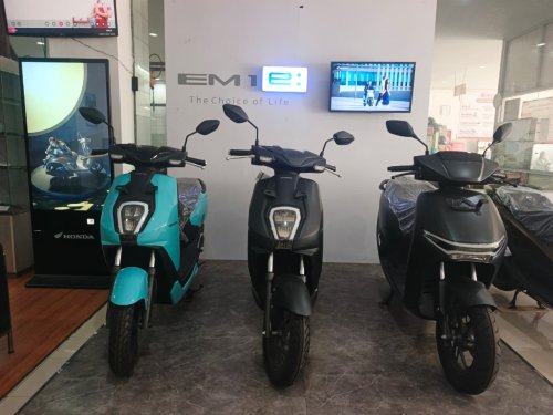 Pisau Diskon Honda Sedang Tajam, Harga EM1 e: di Dealer Ini Jadi Rp 17 Juta