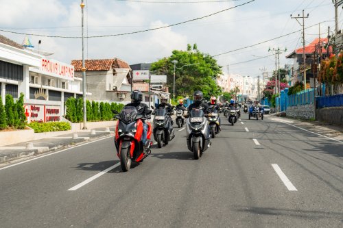 JMC MAXI Tour Boemi Nusantara 2026, Sukses Eksplorasi Wisata Bahari dan Kuliner Lampung