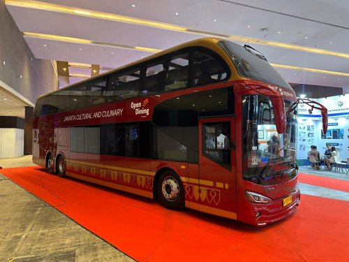 Sebentar Lagi Nih, Anda Bisa Makan Mewah di Bus Tingkat Transjakarta
