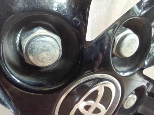 Harus Tahu, Ini Efek Samping Mur Roda Mobil Bekas Nggak Sesuai