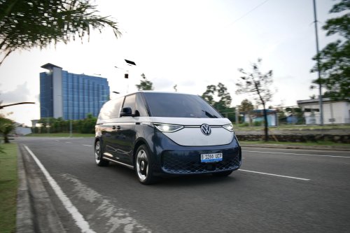 Di Balik Tampilan Yang Kalcer, Performa VW ID. Buzz Cukup Kencang