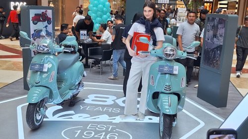 Khusus Pameran, Beli Vespa Edisi 80th Anniversary Dapat Banyak Bonus