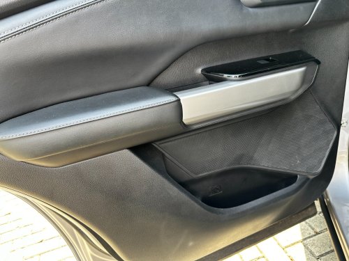 Mitsubishi, Mitsubishi Destinator, Mitsubishi Destinator Punya Banyak Ruang Simpan, Perjalanan Keluarga Jadi Lebih Praktis