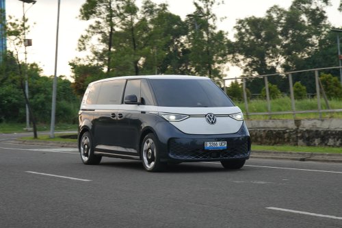 Xpeng, Xpeng X9, Adu Irit Konsumsi Energi MPV Listrik Sultan XPENG X9 VS VW ID. Buzz