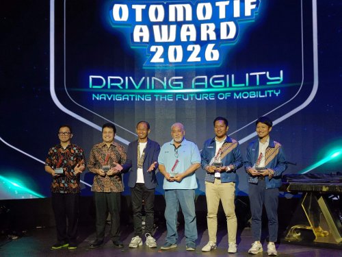 TVS Motor Company Indonesia Sabet Dua Penghargaan di OTOMOTIF Award 2026