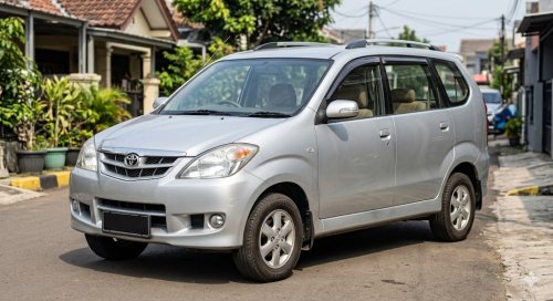 Toyota, Toyota Avanza, Jelang Tahun Baru Hijriah, Mobil Bekas Toyota Avanza 2008 Dijual Cuma Segini