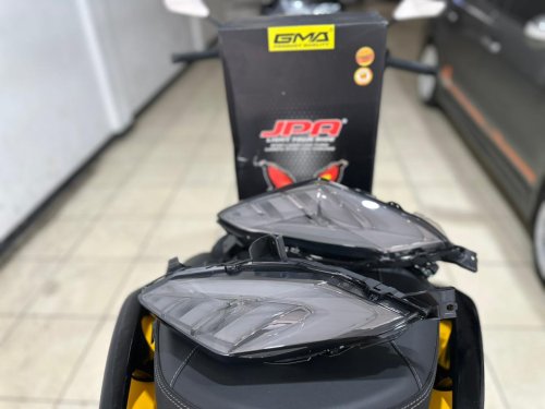 Stoplamp JPA Genesis 3in1, Bikin Tampilan XMAX Old Jadi Makin Sporty