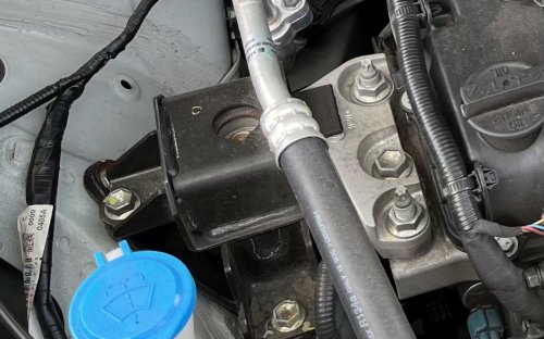Getaran Mesin Mobil Saat Idle Bisa Berasal dari Komponen ini