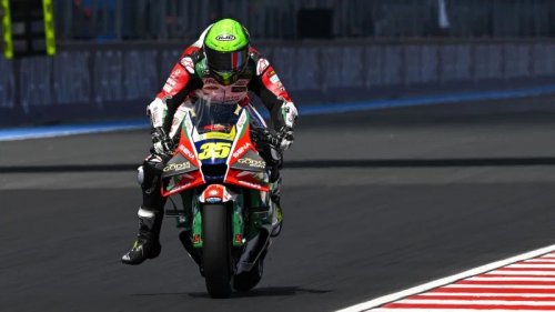 Selalu Finish di Barisan Belakang, Ini Kunci Cal Crutchlow Tetap Bahagia