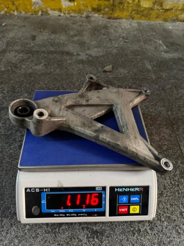 Swing Arm VND Vario 125 dan 150, Bahan Aluminium CNC, Tampilan Mewah dan Bobot Enteng