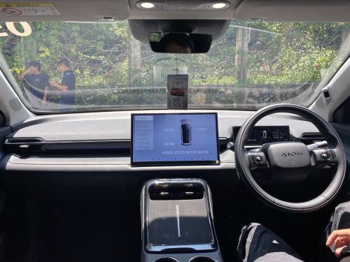 Test Drive, Aion, Test Drive Aion V; SUV Listrik dengan Kabin Lega, Performa Mumpuni, dan Ada Kulkasnya!
