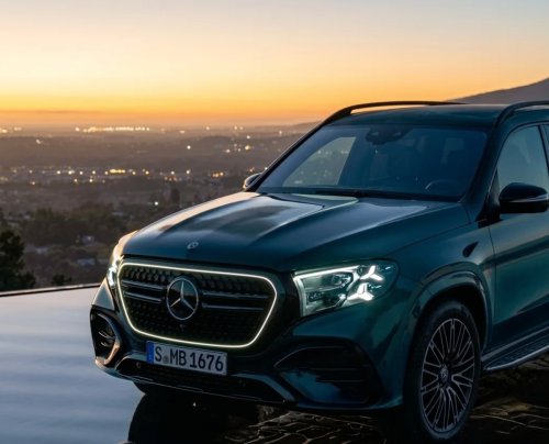 Mercedes präsentiert neue Lichtsignatur der GLE- und GLS-Modellpflege