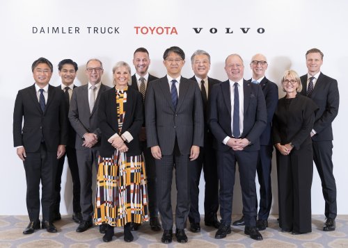 Toyota plant Einstieg bei cellcentric