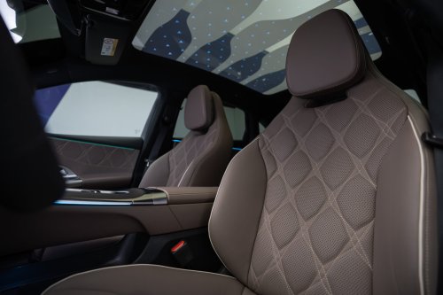 Mehr Bilder zum C-Klasse EQ Modell von Mercedes-Benz