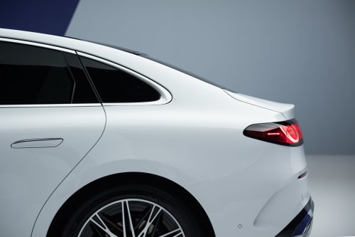 Mehr Bilder zum C-Klasse EQ Modell von Mercedes-Benz