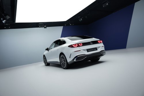 Mehr Bilder zum C-Klasse EQ Modell von Mercedes-Benz