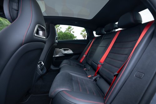 Mehr Bilder zum C-Klasse EQ Modell von Mercedes-Benz