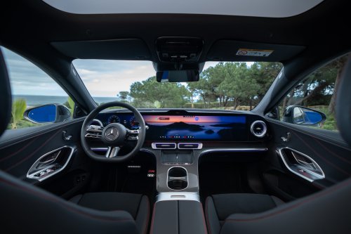 Mehr Bilder zum C-Klasse EQ Modell von Mercedes-Benz