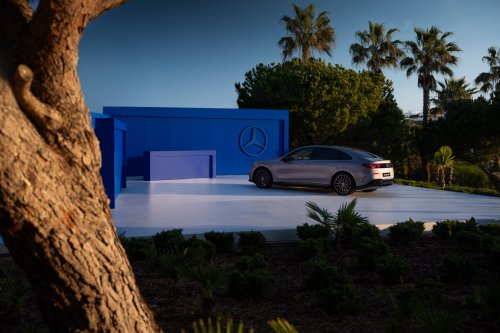 Mehr Bilder zum C-Klasse EQ Modell von Mercedes-Benz