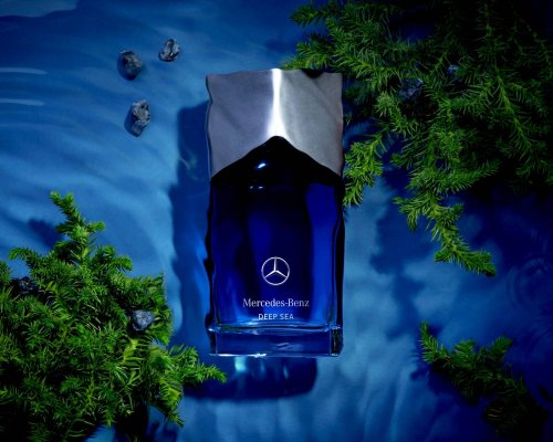 Mercedes-Benz präsentiert neuen Duft „DEEP SEA“ – Die Essenz der Tiefsee