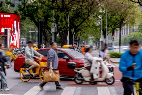 Mercedes, Mercedes schickt MB.DRIVE ASSIST PRO erneut durch Peking