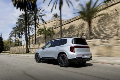 Neue offizielle Bilder des neuen elektrischen GLB