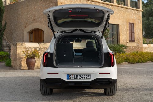 Neue offizielle Bilder des neuen elektrischen GLB