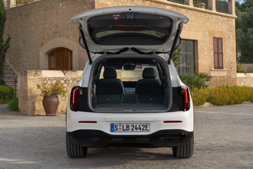 Neue offizielle Bilder des neuen elektrischen GLB