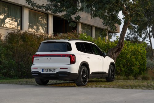 Neue offizielle Bilder des neuen elektrischen GLB